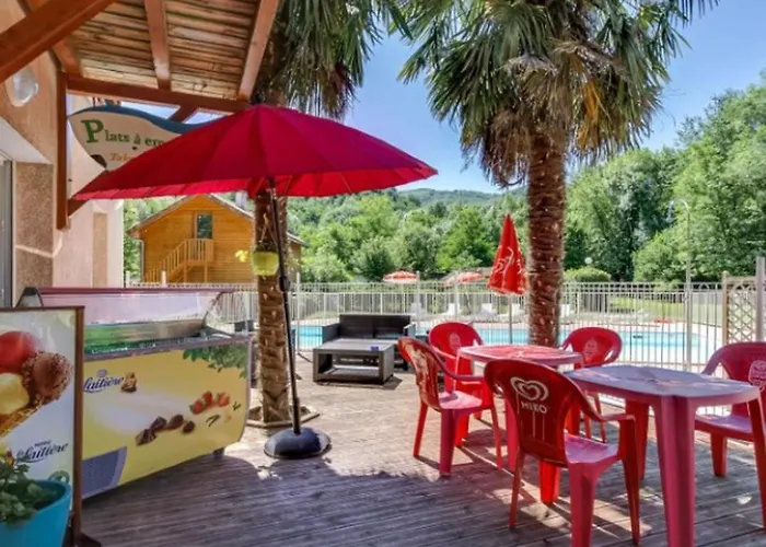 4 Pieces Avec Terrasse, Jusqu'a 7 Personnes - Api-1-52-1424