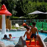 4 Pièces Avec Terrasse, Jusqu'à 7 Personnes - Api-1-52-1424 La Bastide-de-Sérou